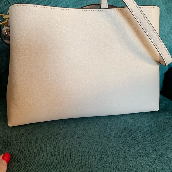 Blush Michael Kors purse - Picture 3 of 8